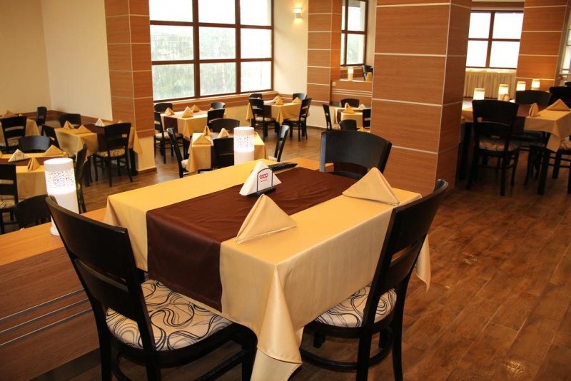 Хотел Кооп Рожен - Снимка 2