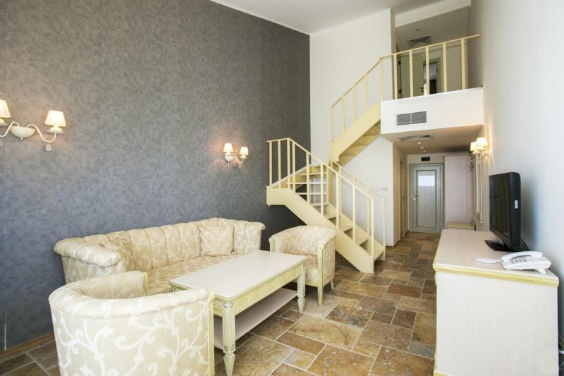 Хотел Роял Бей - Снимка 5