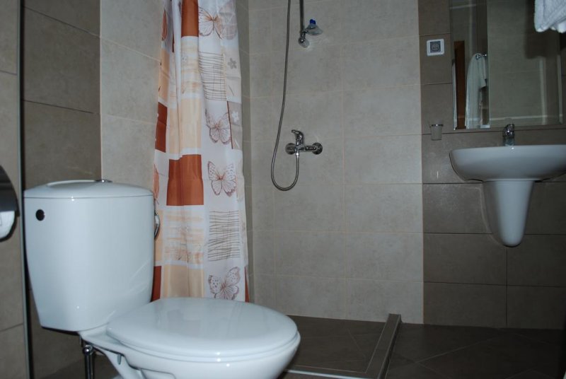 Ваканционен Комплекс Острова - Снимка 1