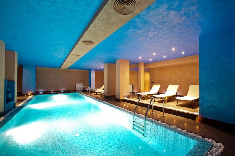 Корнелия Бутик Хотел & СПА - Снимка 3