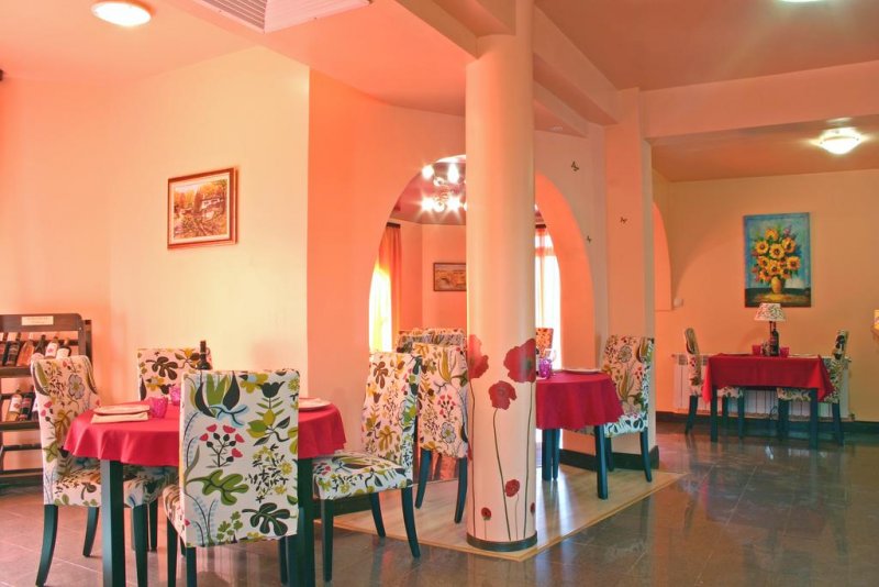 Хотел Емали Грийн - Снимка 7