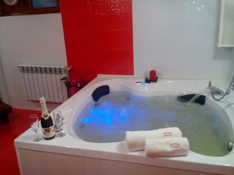 Хотел Емали Грийн - Снимка 7