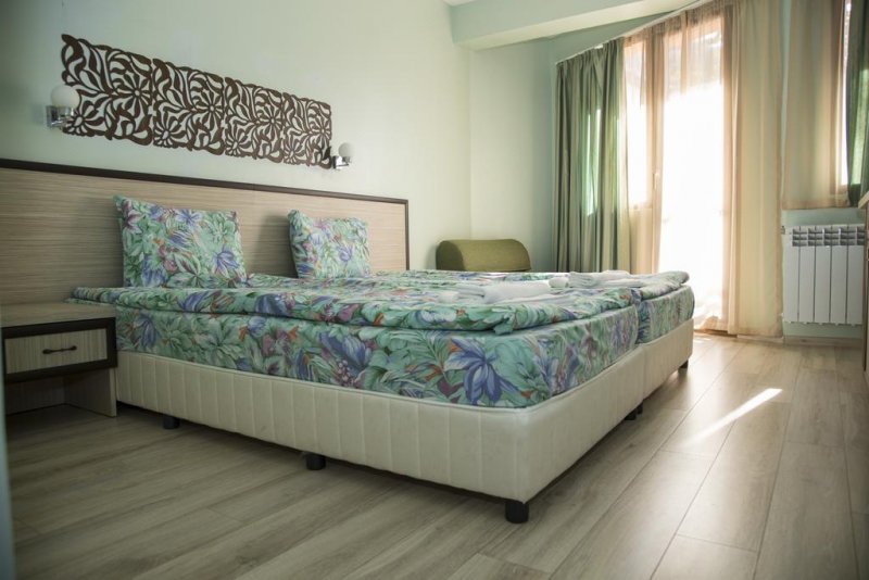 Хотел Емали Грийн - Снимка 4