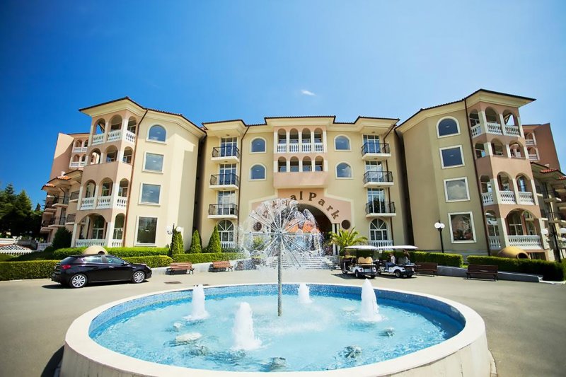 Хотел Роял Парк - Снимка 10