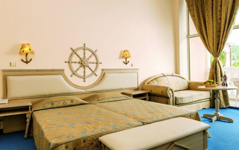 Хотел Роял Парк - Снимка 9