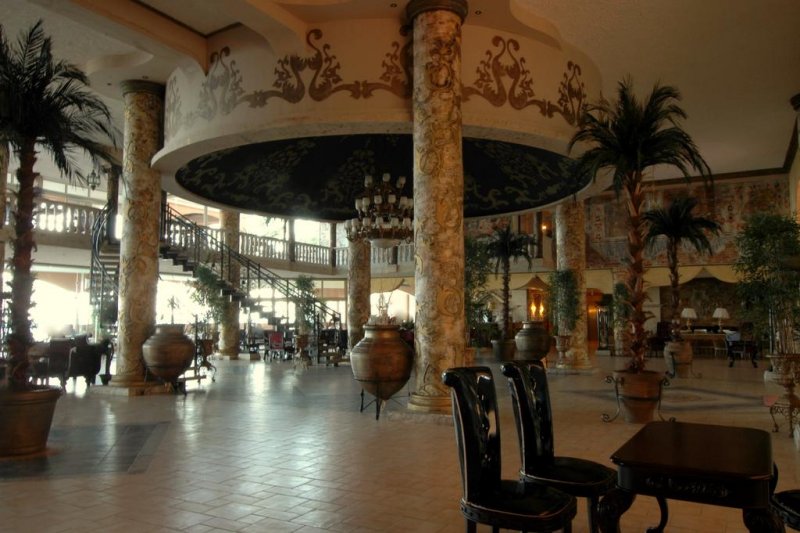 Хотел Роял Парк - Снимка 8