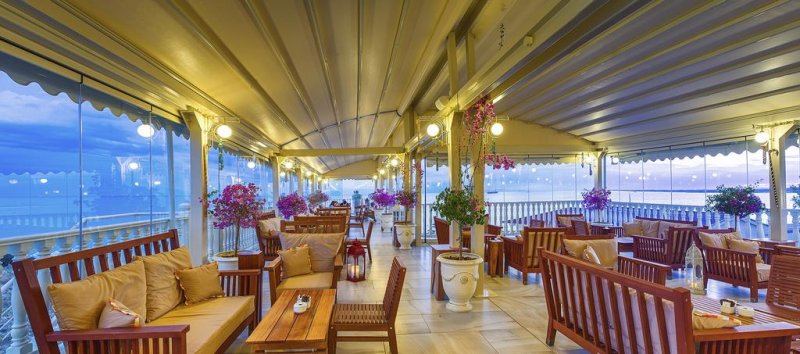 Potidea Palace Hotel - Снимка 1