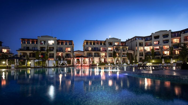 Комплекс Грийн Лайф Бийч Ризорт - Снимка 4