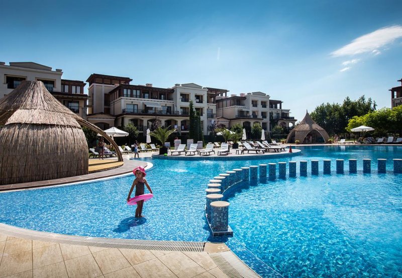 Комплекс Грийн Лайф Бийч Ризорт - Снимка 11