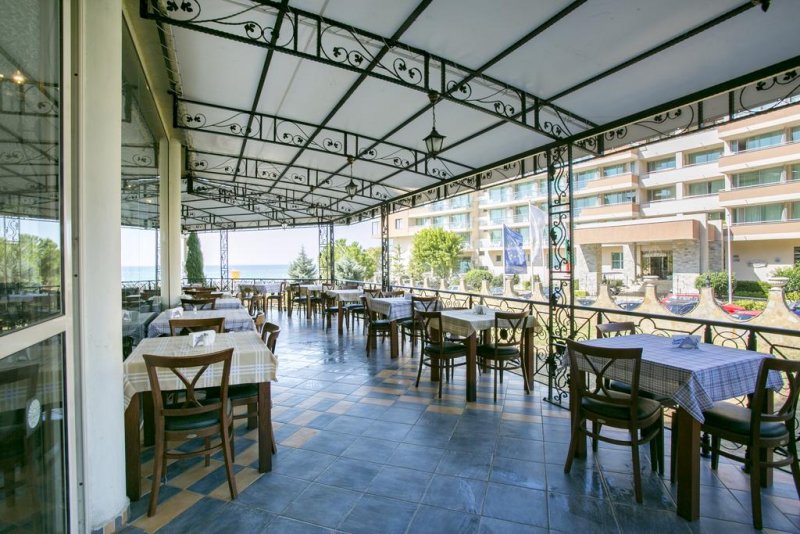 Хотел Атриум Бийч - Снимка 11