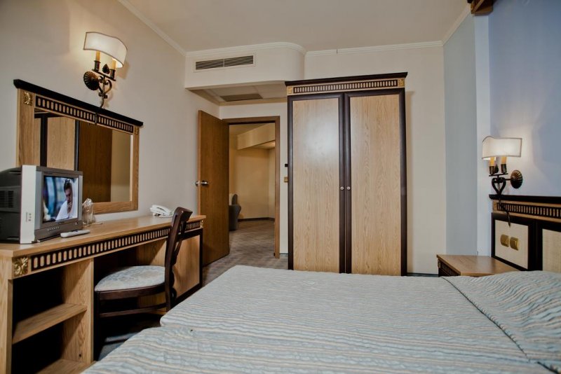 Хотел Атриум Бийч - Снимка 1