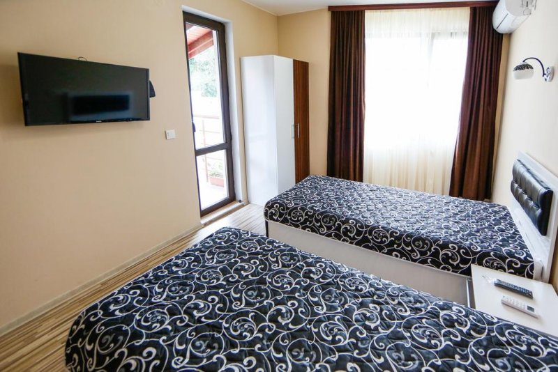 Къща за гости Слънчев рай - Снимка 10