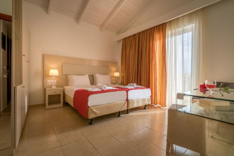 Galaxy Zakynthos Hotel - Снимка 1