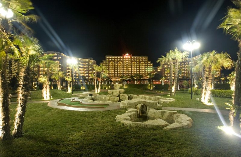 ДИТ Маджестик Бийч Резорт - Снимка 8