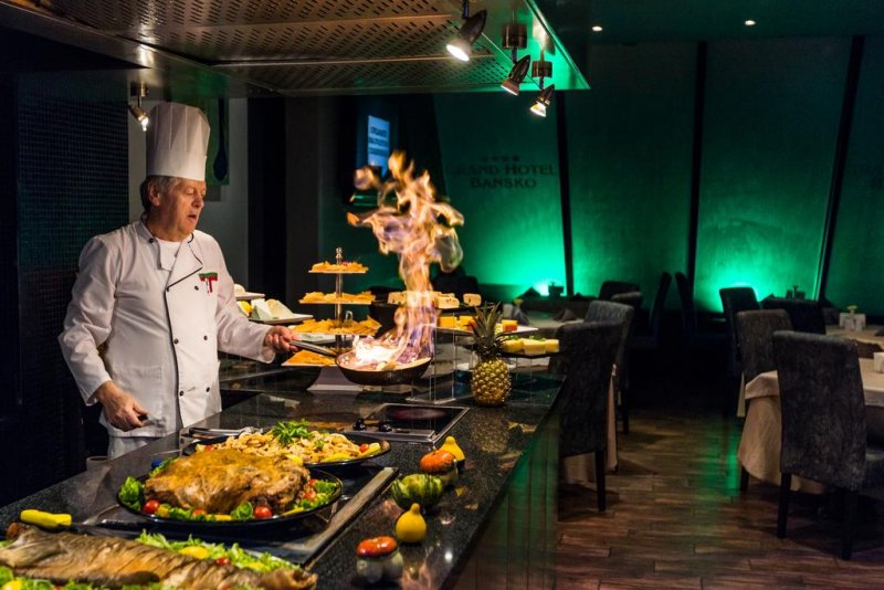 Гранд Хотел Банско - Снимка 8