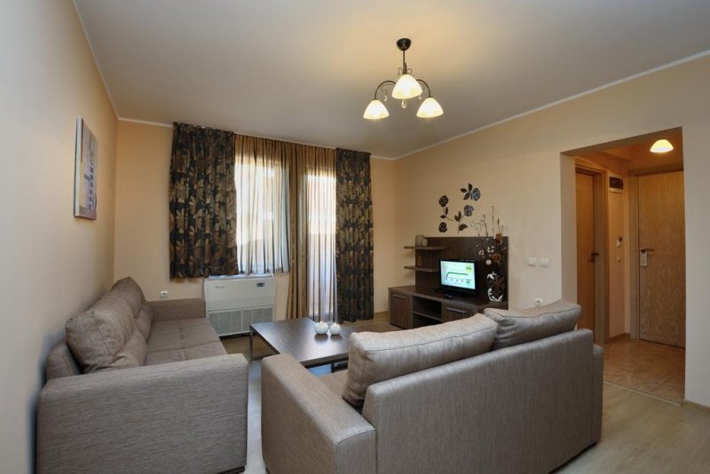 Семеен хотел Камилите - Снимка 10