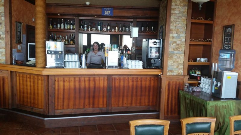 Хотел Съни Бей Бийч - Снимка 8