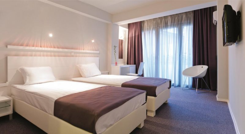 Leonardo Hotel - Снимка 10