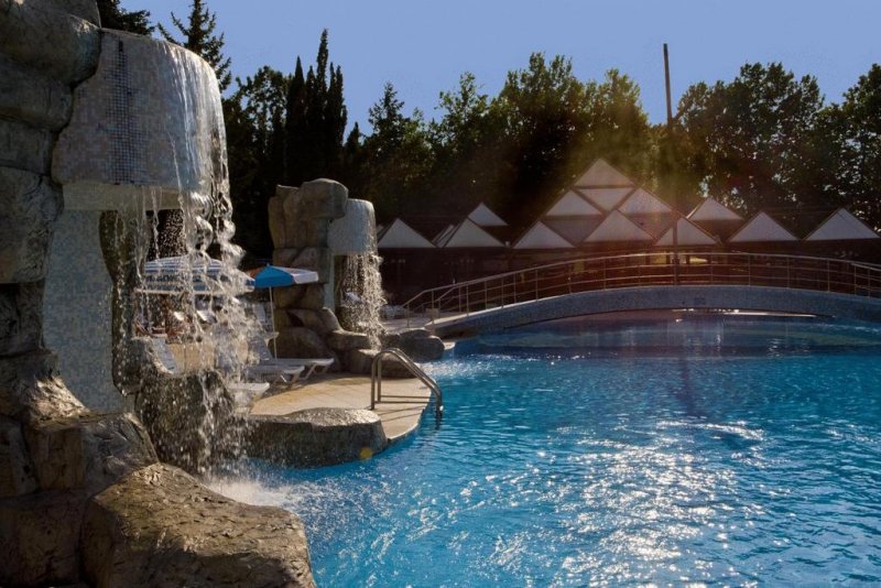 Хотел Магнолия - Снимка 1