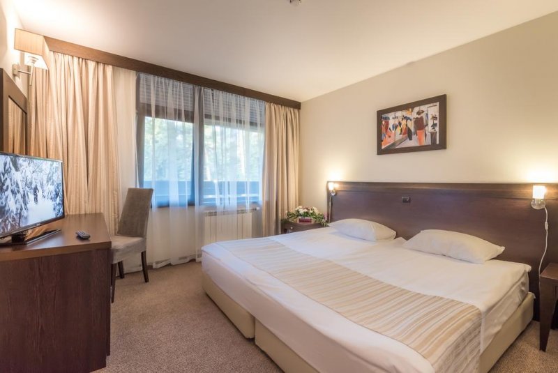 Хотел Лион - Снимка 10