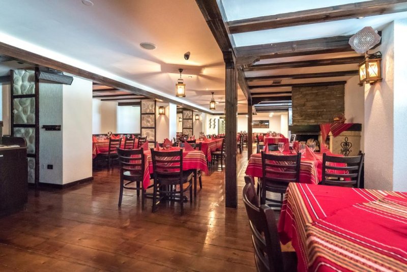 Хотел Лион - Снимка 8