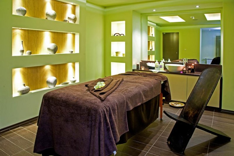 Хотел Лион - Снимка 1