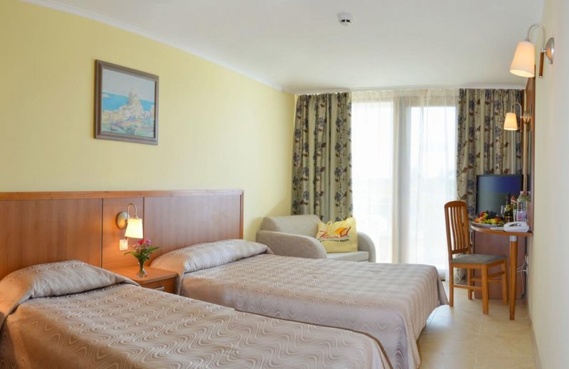 Хотел Примасол Ралица Супериор Акваклуб - Снимка 1