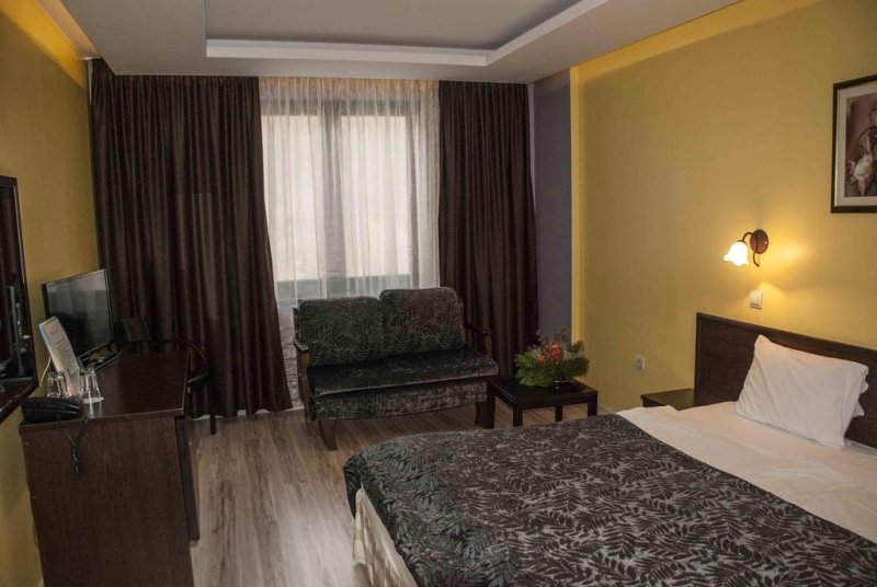 Park Hotel Fairy - Снимка 1