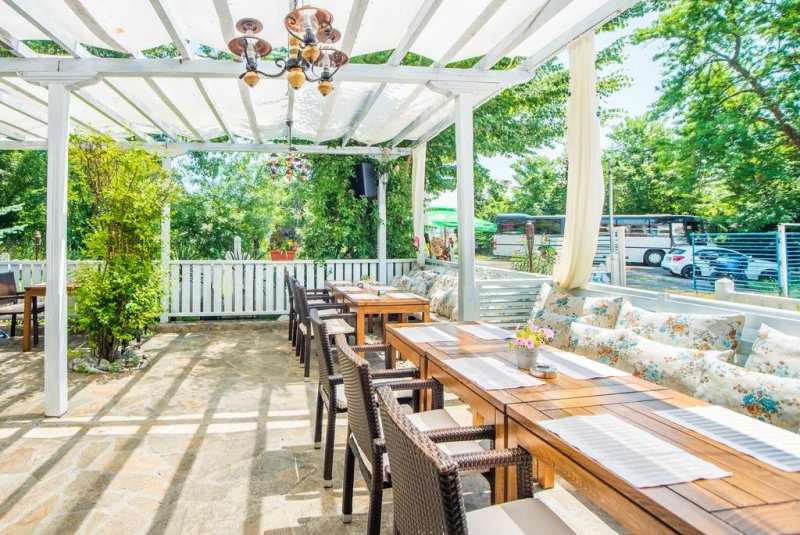 Аркутино Фемили Резорт - Снимка 2