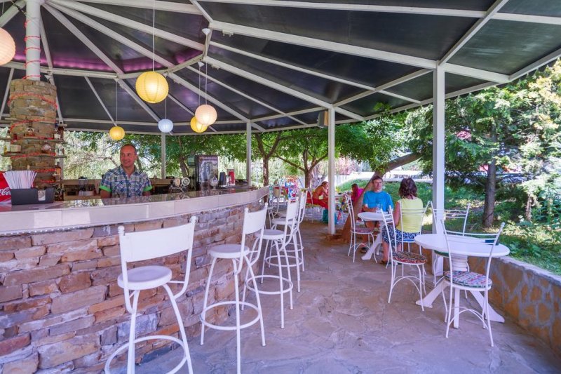 Мерлин Александрия Клуб - Снимка 2