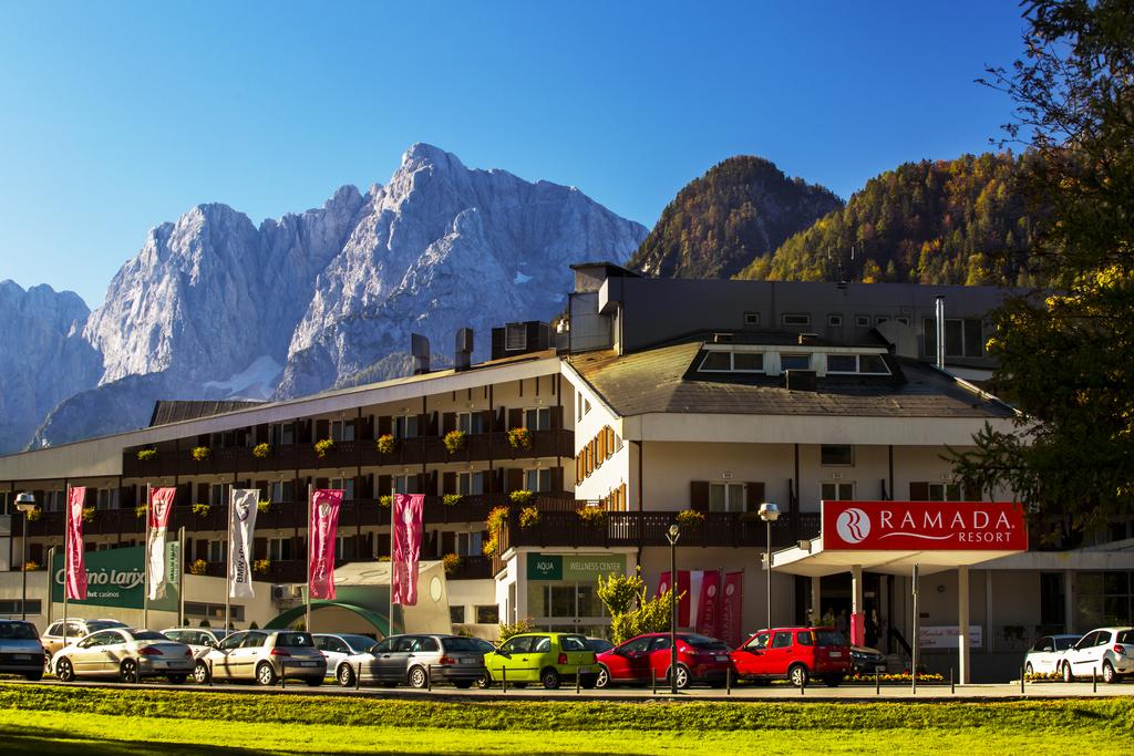 Ски ваканция в Словения! 5 нощувки със закуски и вечери + СПА + карта за лифта в хотел Ramada Resort 4*, Кранска Гора! - Снимка 22