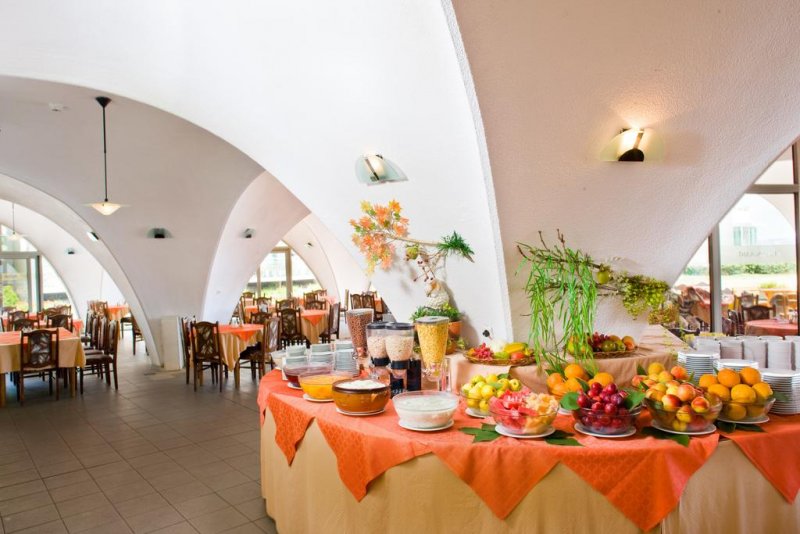 Хотел Нона - Снимка 4