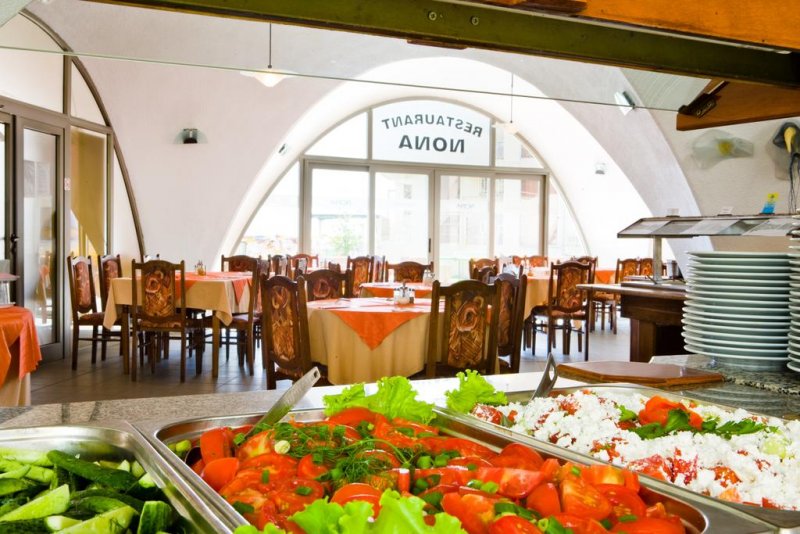 Хотел Нона - Снимка 7