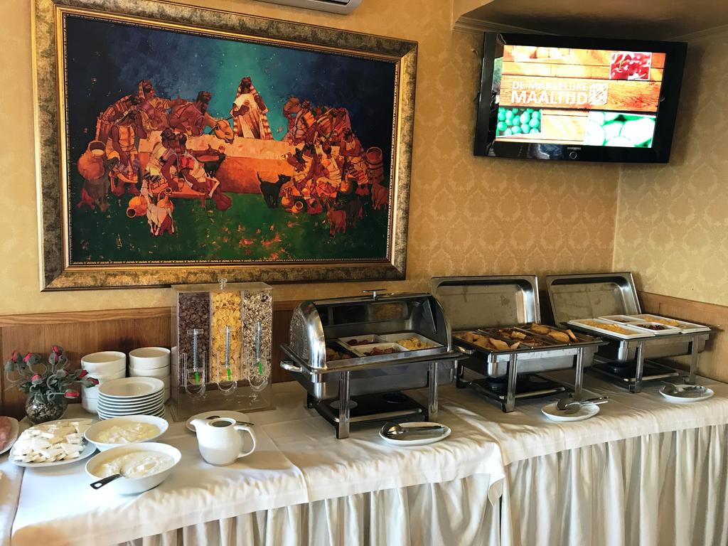 Еднодневен пакет със закуска или със закуска и вечеря + ползване на  СПА в Парк-хотел Севастократор, Арбанаси - Снимка 31