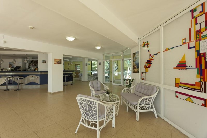 Хотел Марина - Снимка 10