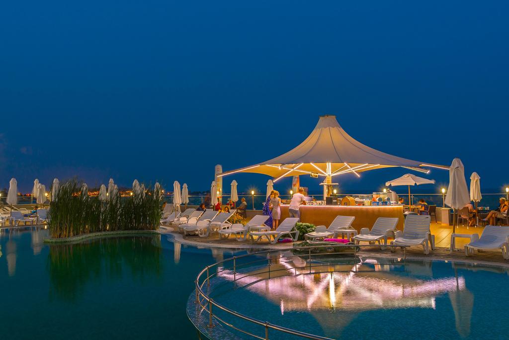 3, 5, 7 или 10 нощувки на база Ultra All Inclusive + басейн, шезлонг и чадър на плажа от МПМ хотел Арсена, на 1-ва линия в Несебър - Снимка 5