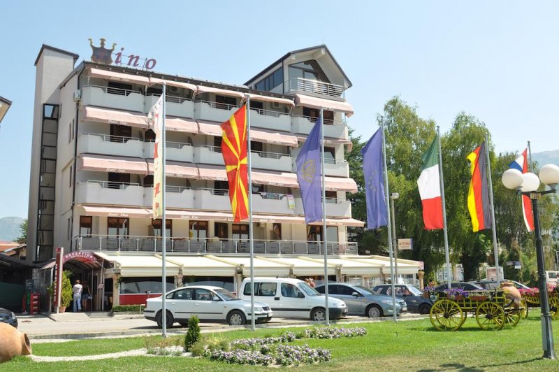 Hotel Tino - Снимка 1