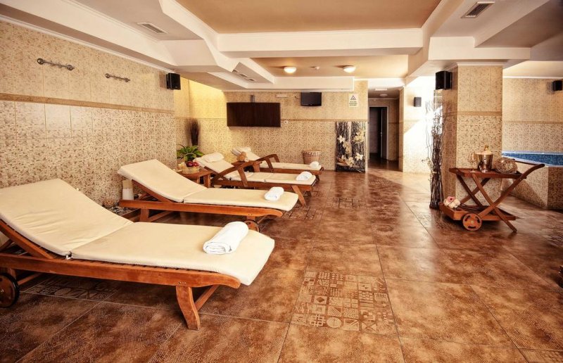 Хотел Чинар - Снимка 1