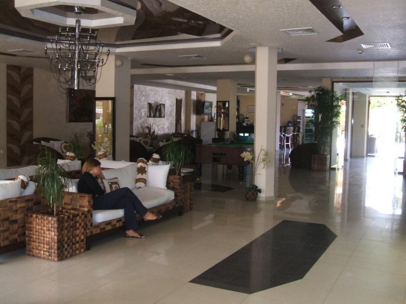 Хотел Лагуна Бийч - Снимка 7