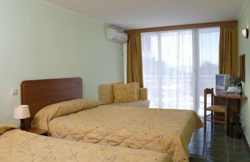 Хотел Малибу - Снимка 2