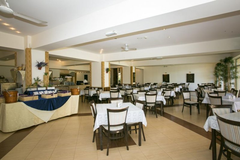 Андалусия Бийч и Аква Парк Хотел - Снимка 1