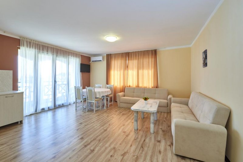 Томас Резиденс - Снимка 2