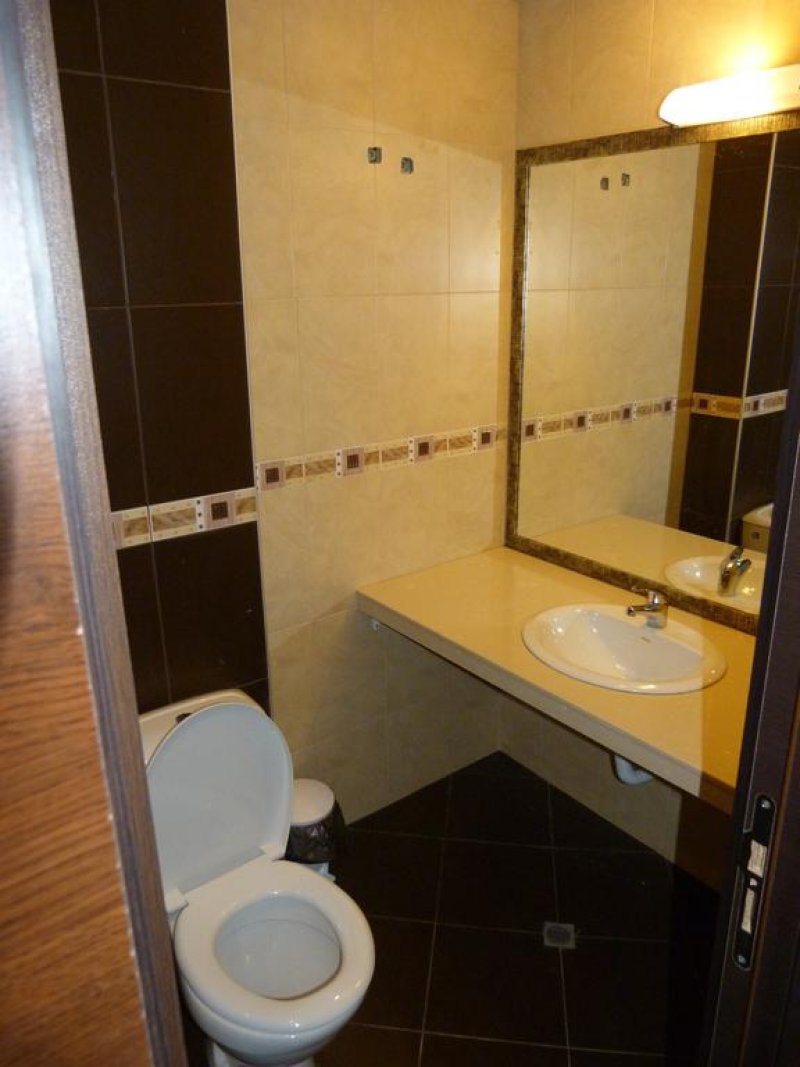 Томас Резиденс - Снимка 1