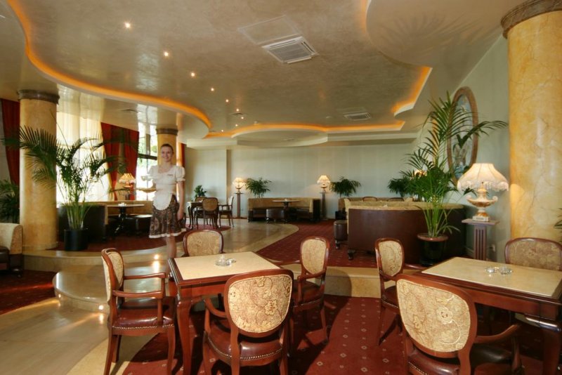 Хотел Адмирал - Снимка 9