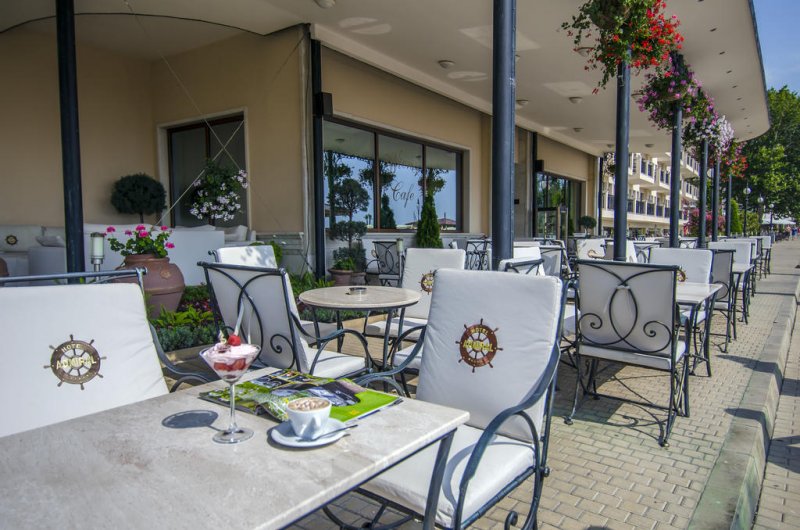 Хотел Адмирал - Снимка 7