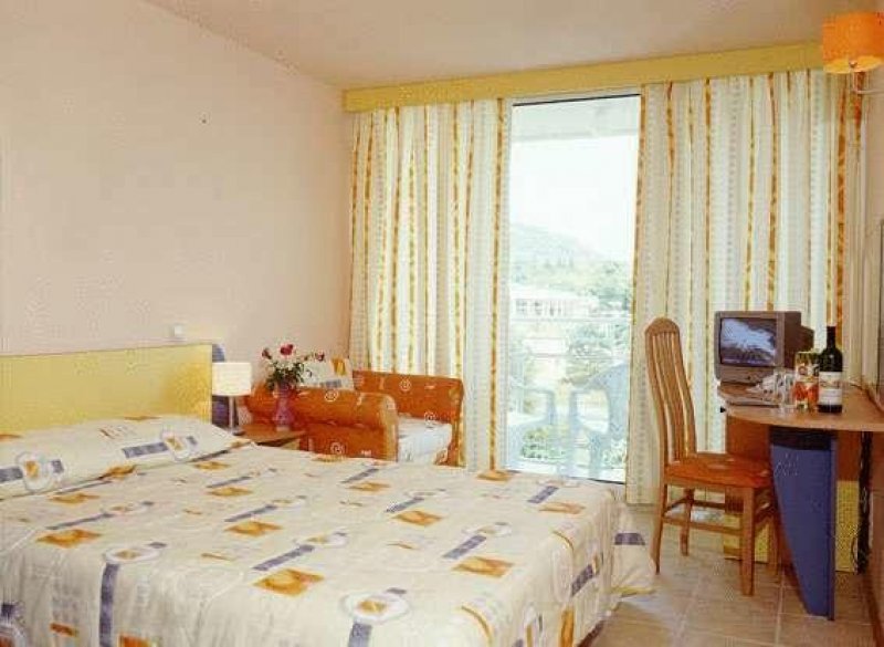 Хотел Ком - Снимка 8