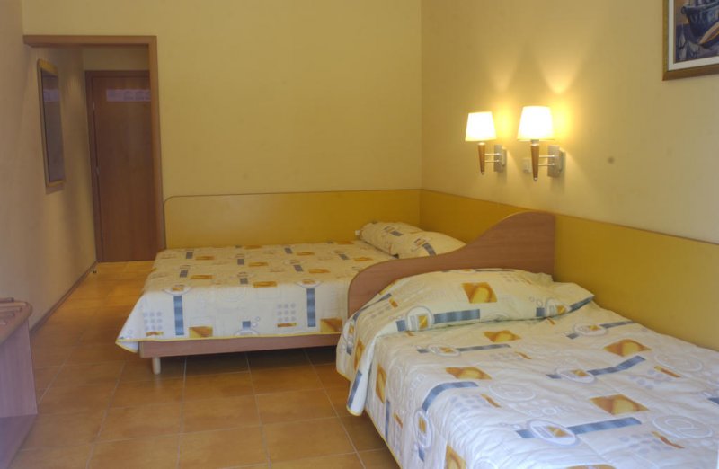 Хотел Ком - Снимка 3