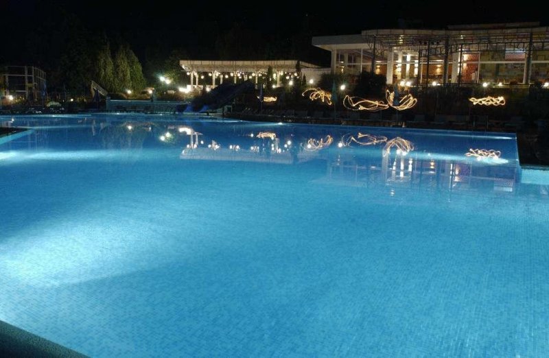 Хотел Ком - Снимка 1