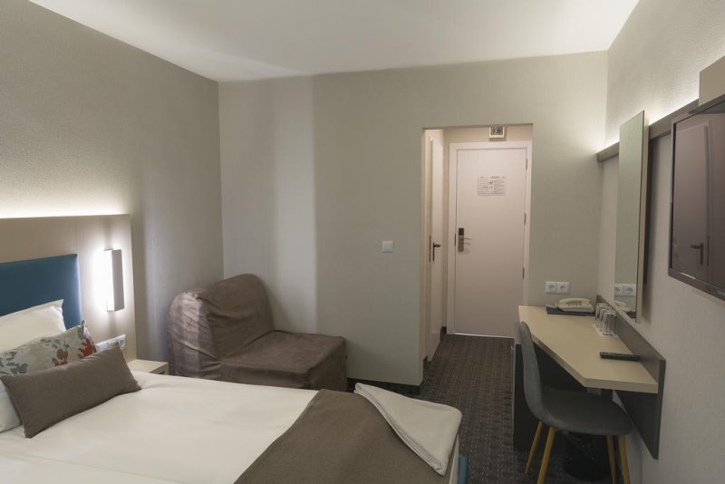 МПМ Хотел Орел - Снимка 9