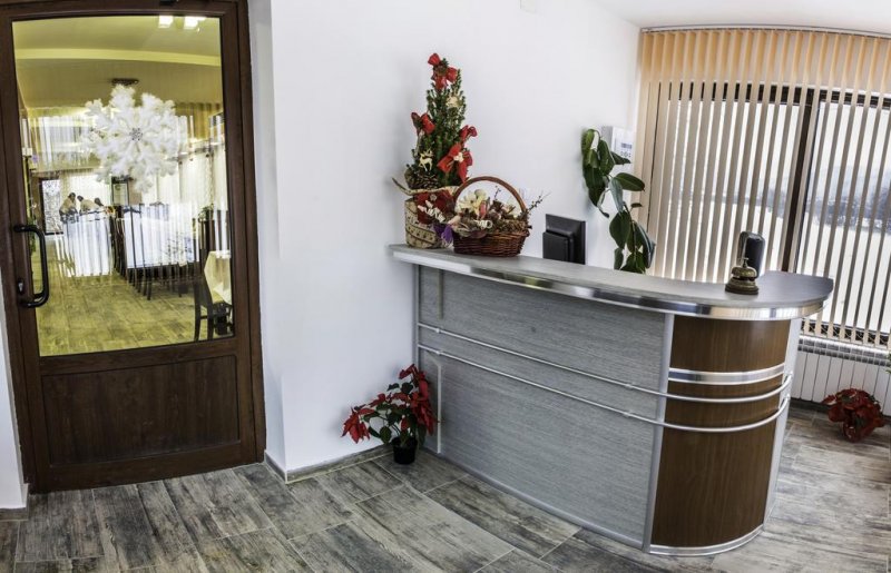 Хотел Никол - Снимка 11